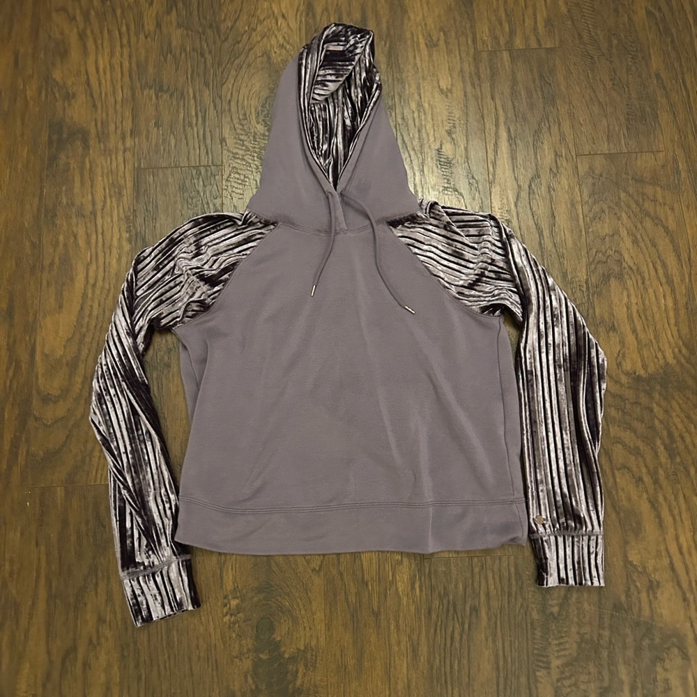 CALIA by Carrie Underwood Velvet Sleeve Hoodie - Purple Small